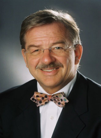 Prof. Dr. Dipl. Ing. E.J. Richter Prof. Dr. Dipl. Ing. E.J. Richter